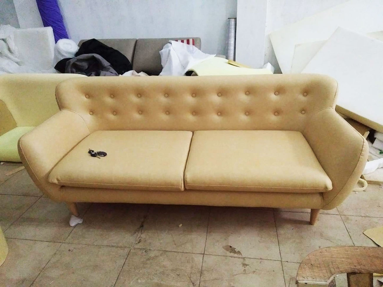 Ghế gỗ đệm sofa